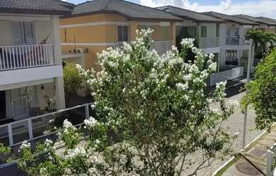 Imagem: A casa em condomínio possui 4 Dormitórios, 4 Banheiros, 2