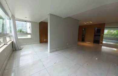 Imagem: O apartamento possui 4 Dormitórios, 4 Banheiros, 3 Vagas na