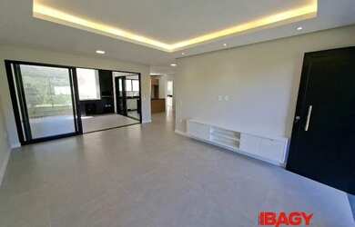 Imagem 3: Excelente Casa 3 dormitório(s) em João Paulo - Florianópolis