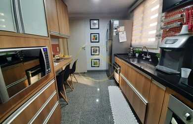 Imagem 6: Condomínio Club House, magnífico condomínio Andar alto, Lindo apartamento...