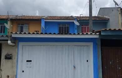 Imagem: A casa possui 2 Dormitórios, 1 Banheiro, 1 Vaga na garagem