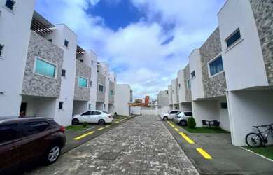 Imagem: A casa em condomínio possui 2 Dormitórios, 3 Banheiros, 1