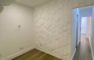 Imagem: O depósito possui 1 Vaga na garagem, 34m² de Área e está