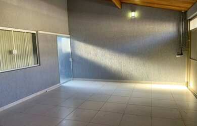 Imagem 2: CASA EM MONTE CASTELO