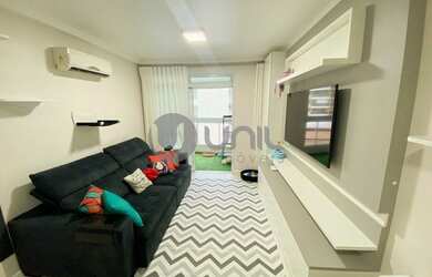 Imagem: O apartamento possui 2 Dormitórios, 2 Banheiros, 2 Vagas na