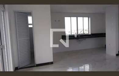 Imagem: O apartamento possui 3 Dormitórios, 2 Banheiros, 4 Vagas na