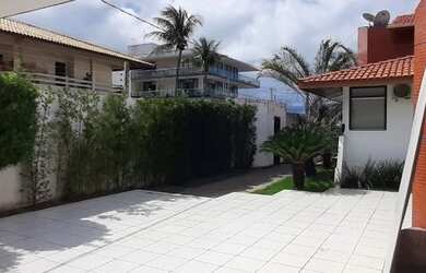 Imagem 3: Alugo casa no Calhau. 5 Vagas na garageme5 Dormitórios