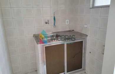 Imagem 4: Excelente oportunidade na quadra da praia de Copacabana, posto 6