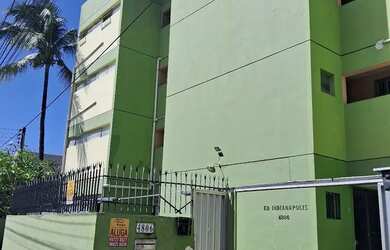 Imagem: A kitnet possui 1 Dormitório, 1 Banheiro, 1 Vaga na garagem