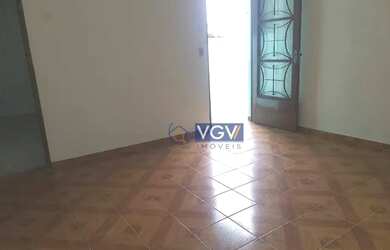 Imagem: A casa possui 1 Dormitório, 1 Banheiro, 80m² de Área e está