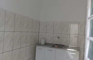 Imagem 1: Galpão/Depósito/Armazém para aluguel tem 220 metros quadrados