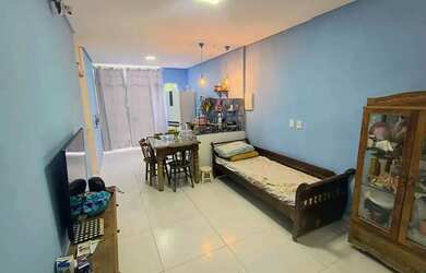 Imagem: A casa possui 4 Dormitórios, 2 Banheiros, 77m² de Área e