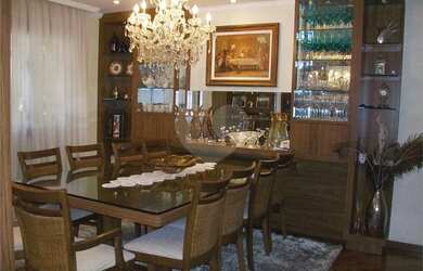 Imagem 11: Imóvel para venda possui 652 metros quadrados com 4 quartos em Santa...