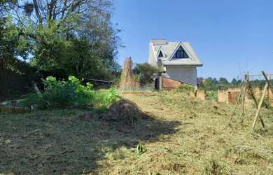 Imagem 13: TERRENO à venda com 767.25m² por R$ 779.000,00 no bairro Pilarzinho...