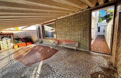 Imagem 2: Sobrado com 4 dormitórios para alugar, 250 m² por R$ 10.000,01/mês...