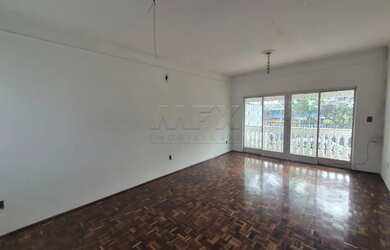 Imagem 3: Casa para locação ou venda com 4 quartos na Vila Universitária em Bauru...