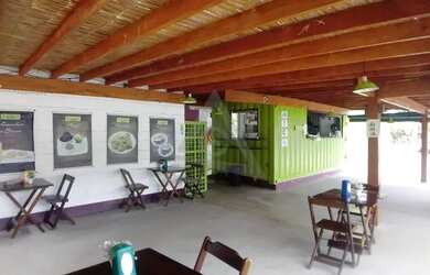 Imagem: O depósito possui 5 Vagas na garagem, 1.398m² de Área e