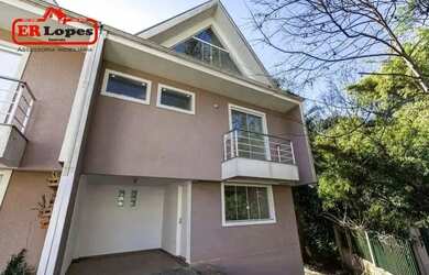 Imagem: A casa em condomínio possui 3 Dormitórios, 3 Banheiros, 1