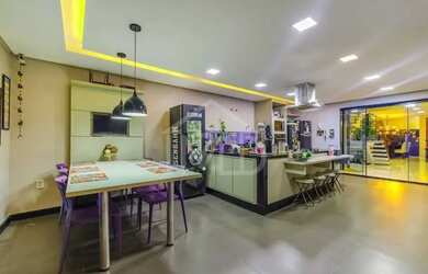 Imagem 11: Imóvel para aluguel tem 600 metros quadrados com 4 quartos