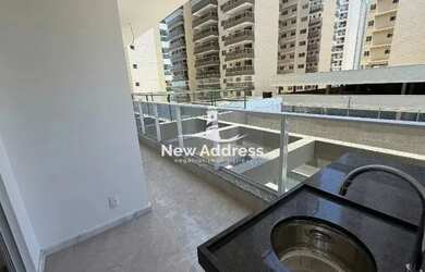 Imagem 4: Morar na quadra do mar , 2 quartos com suíte e varanda gourmet , novinho...