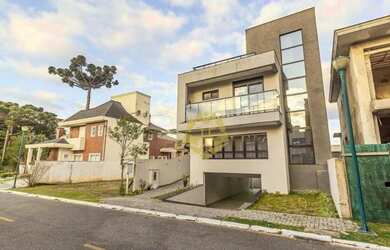 Imagem: A casa em condomínio possui 3 Dormitórios, 4 Banheiros, 5