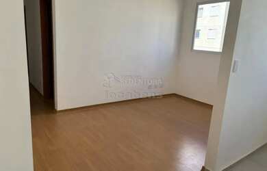 Imagem: O apartamento para alugar possui 2 Dormitórios, 1 Banheiro