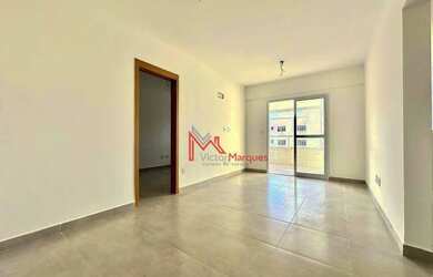 Imagem: O apartamento possui 1 Dormitório, 2 Banheiros, 1 Vaga na garagem