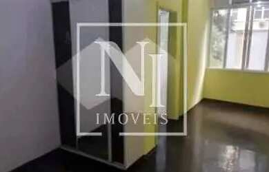 Imagem: O apartamento possui 2 Dormitórios, 1 Banheiro, 70m² de Área