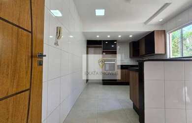 Imagem: A casa em condomínio possui 3 Dormitórios, 4 Banheiros, 2