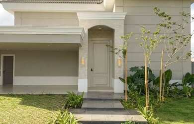 Imagem: A casa em condomínio possui 3 Dormitórios, 3 Banheiros, 4