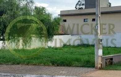 Imagem: O terreno possui 350m² de Área e está localizado em Quinta