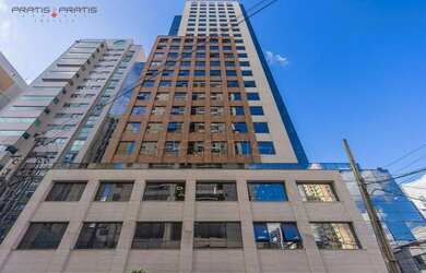 Imagem: O depósito possui 1 Vaga na garagem, 92m² de Área e está