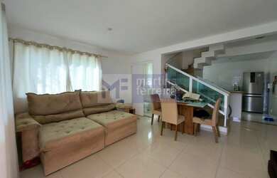 Imagem: A casa em condomínio possui 3 Dormitórios, 4 Banheiros, 2