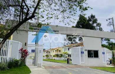 Imagem: A casa em condomínio possui 2 Dormitórios, 3 Banheiros, 1