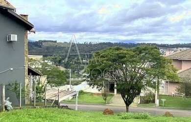 Imagem: O terreno possui 563m² de Área e está localizado em Bragança