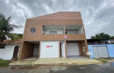 Imagem: A casa em condomínio possui 5 Dormitórios, 5 Banheiros, 5