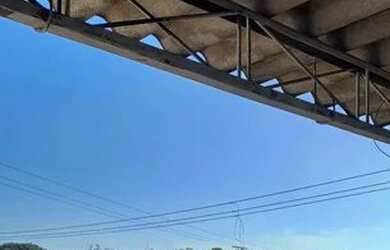 Imagem 3: Vendo ou troco. 400m² de Área, 5 Vagas na garageme2 Dormitórios