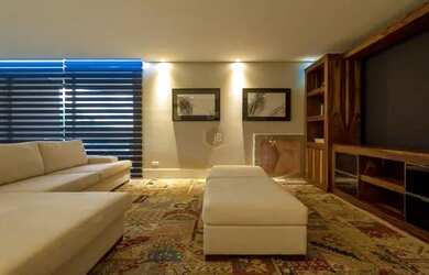 Imagem: O apartamento possui 3 Dormitórios, 5 Banheiros, 4 Vagas na