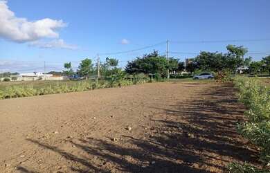 Imagem: O terreno possui 378m² de Área e está localizado em Aldeia