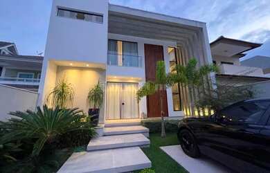 Imagem: A casa em condomínio possui 5 Dormitórios, 5 Banheiros, 4