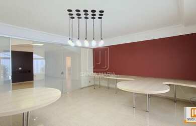 Imagem: O depósito possui 4 Vagas na garagem, 474m² de Área e está