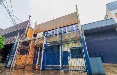 Imagem: O depósito possui 580m² de Área e está localizado em Navegantes