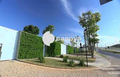 Imagem: A casa em condomínio possui 4 Dormitórios, 5 Banheiros, 4