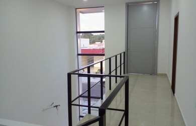 Imagem 2: Forest hill - casa duplex alto padrão - próxima à saída 240m²