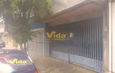 Imagem: A casa possui 2 Dormitórios, 2 Banheiros, 2 Vagas na garagem