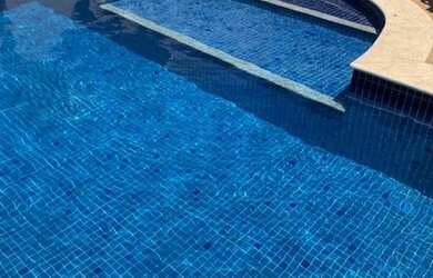 Imagem: A casa em condomínio possui 3 Dormitórios, 5 Banheiros, 3