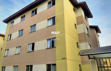 Imagem: O apartamento possui 2 Dormitórios, 1 Banheiro, 1 Vaga na garagem