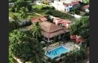 Imagem: A pousada chalé possui 5 Dormitórios, 5 Vagas na garagem e