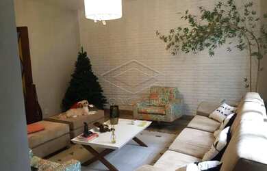 Imagem 2: Casa Residência em Jaú. Piscina, Churrasqueira, VarandaeÁrea de serviço