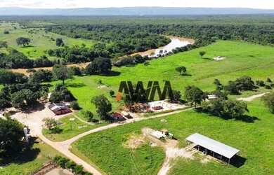 Imagem: A fazenda possui 64372000m² de Área e está localizado em